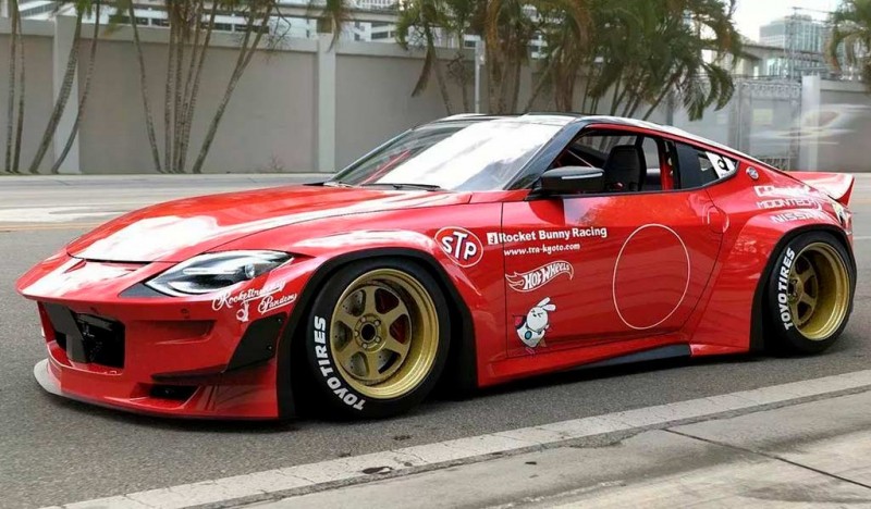 Представлен спорткар Nissan Z с эффектным широкофюзеляжным обвесом от Rocket Bunny