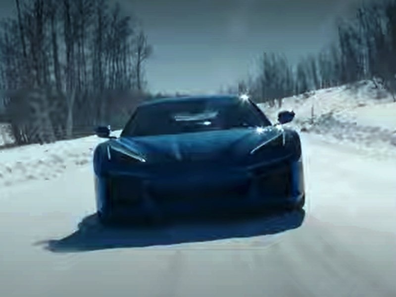 Новый Chevrolet Corvette получит режим «Стелс»