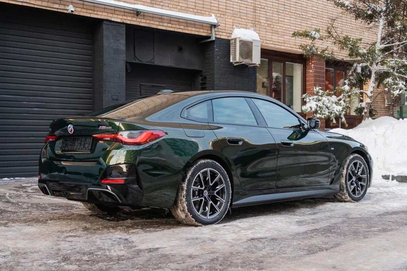 В Москве продают новый BMW i4 M50: за 544-сильный электрокар просят 9,5 млн руб