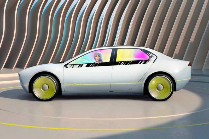 BMW i Vision Dee: меняющий цвета концепт с большим проекционным дисплеем