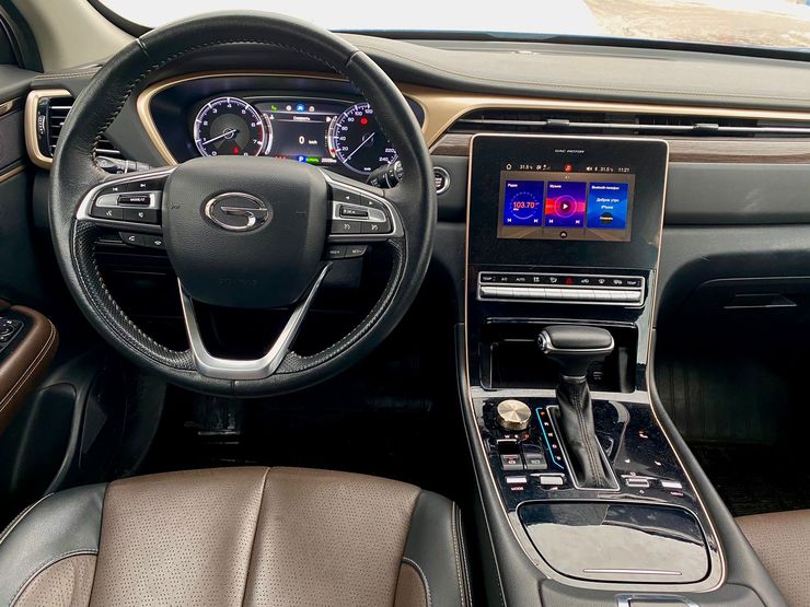 Сравнительный тест-драйв GAC GS5 и Geely Atlas Pro: 50 оттенков китайского