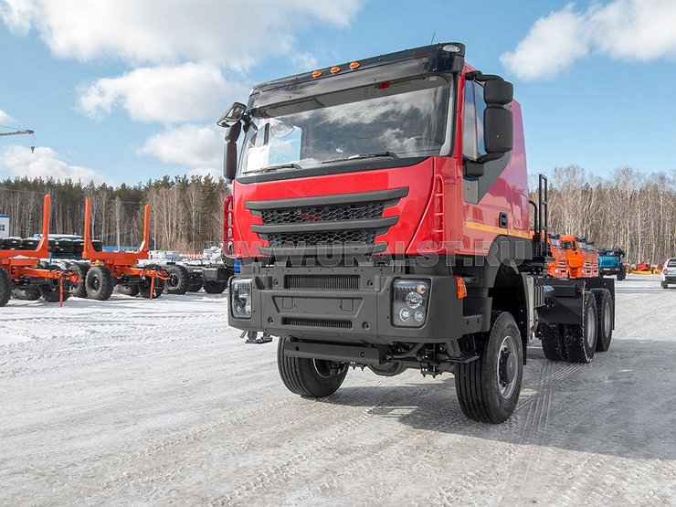 В России начали тайком собирать и продавать тягачи Iveco 1 В России начали тайком собирать и продавать тягачи Iveco
