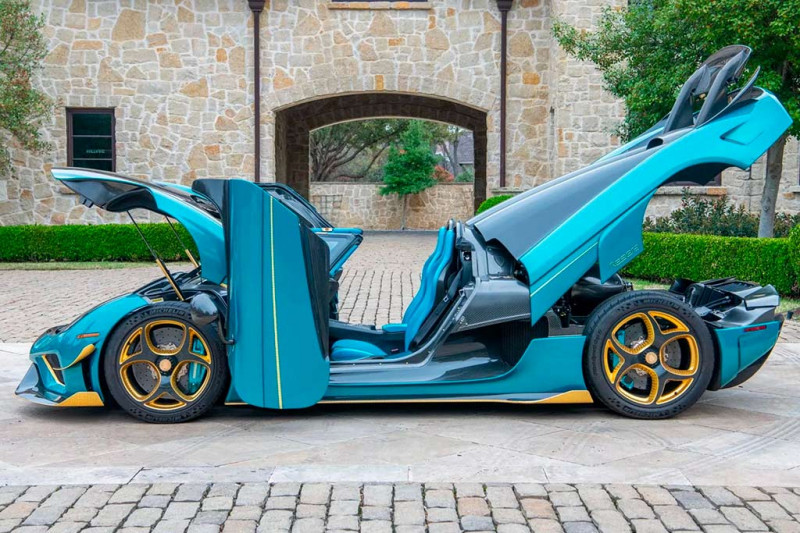 На аукцион выставлен гиперкар Koenigsegg Regera с почти нулевым пробегом