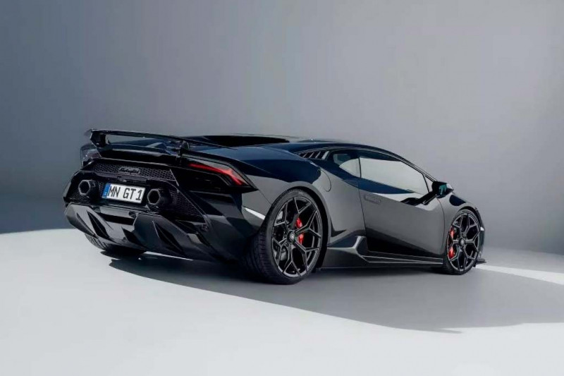 Тюнеры из Novitec представили свой вариант суперкара Lamborghini Huracan Technica
