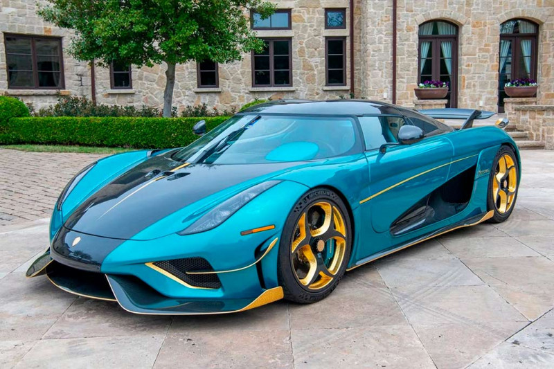 На аукцион выставлен гиперкар Koenigsegg Regera с почти нулевым пробегом