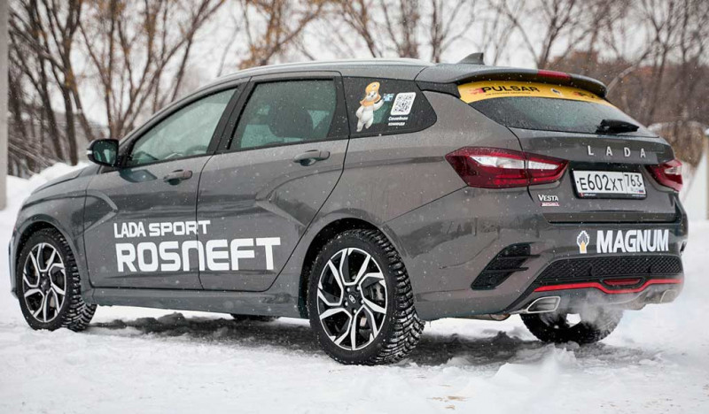 АвтоВАЗ готовится показать две новые Lada Sport, которые ранее не выпускали