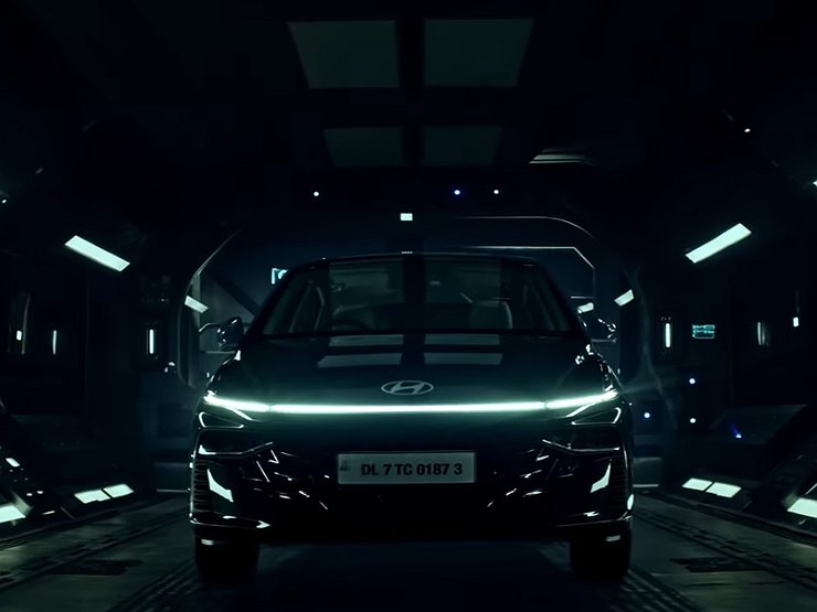 Hyundai показал новое поколение бюджетного седана Solaris