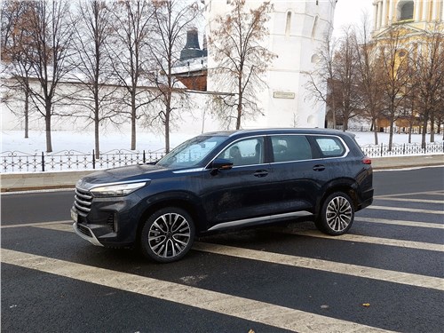 Exeed VX — достойный премиальный автомобиль?