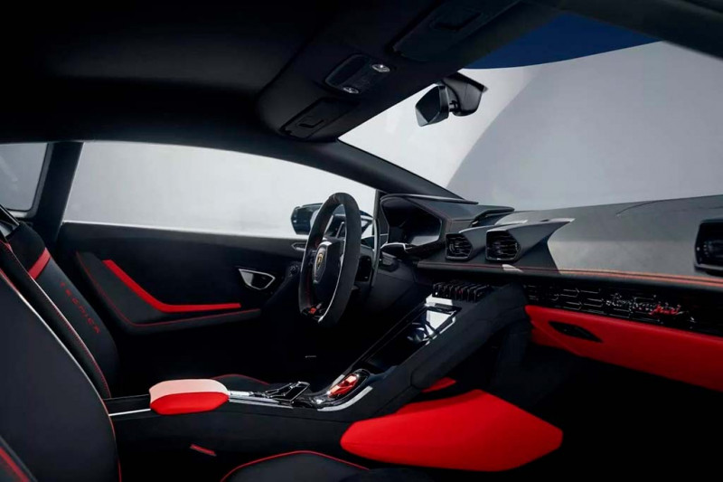 Тюнеры из Novitec представили свой вариант суперкара Lamborghini Huracan Technica