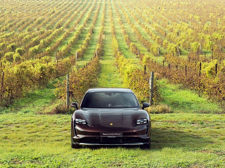Porsche продает свой бизнес в России