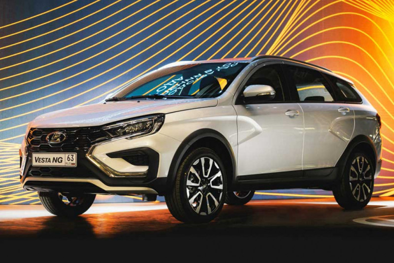 В Тольятти начался выпуск серийных версий Lada Vesta NG на продажу
