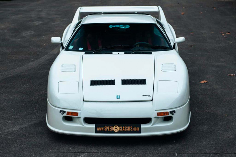 На продажу выставлен единственный в своем роде De Tomaso Pantera GT5 с тюнингом от Zastrow