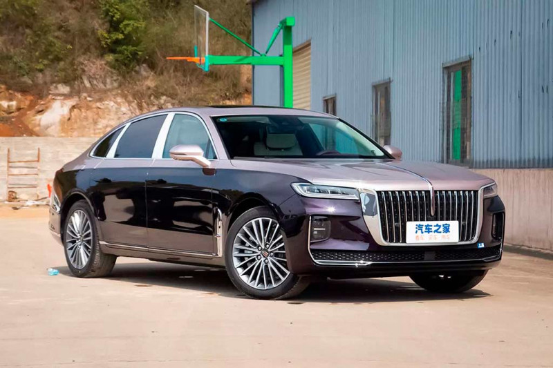 На заводе Mercedes в Подмосковье наладят сборку моделей китайской марки Hongqi