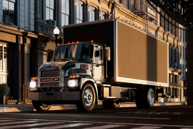 Mack MD Electric: среднетоннажный электрический грузовик от американской марки