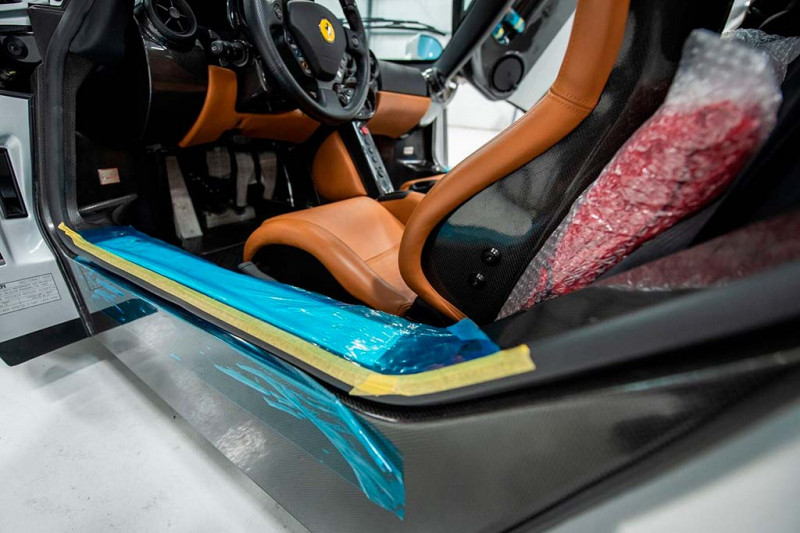 Ferrari Enzo с уникальным сочетанием цвета кузова и отделки салона пустят с молотка