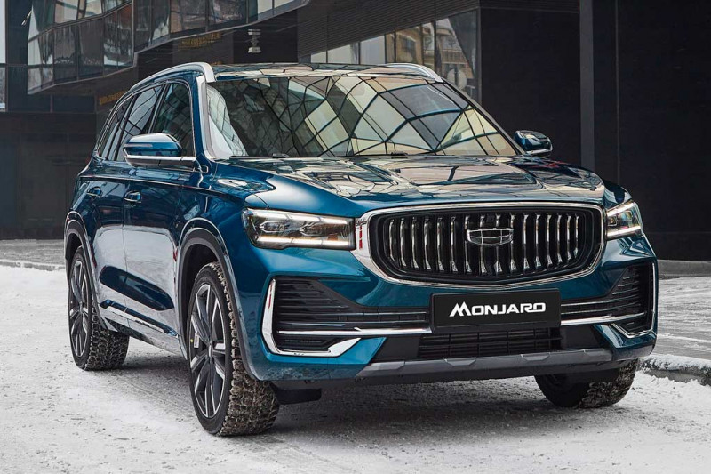 В России начались продажи Geely Monjaro: за кроссовер просят минимум 4,5 млн руб