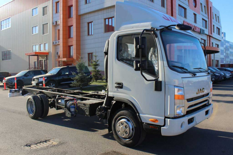 Грузовики Jac Motors: преимущества, модельный ряд, дилеры