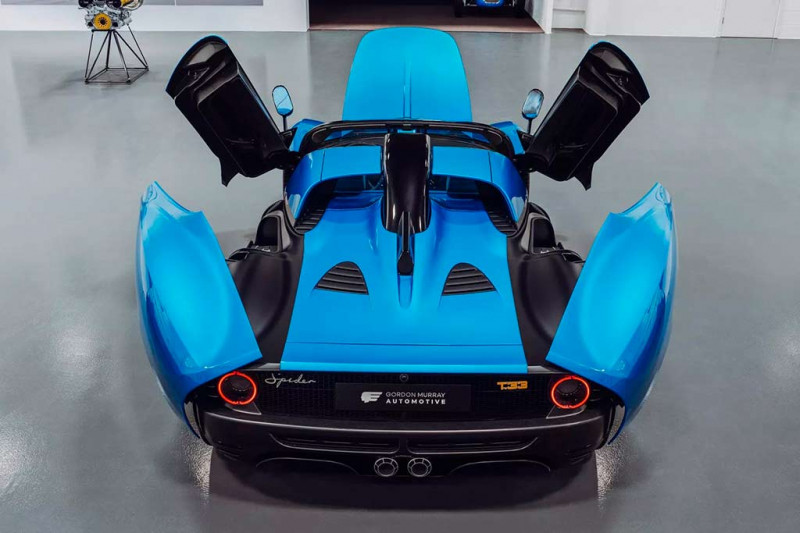 Gordon Murray T.33 Spider: британцы представили эффектный родстер с мотором V12