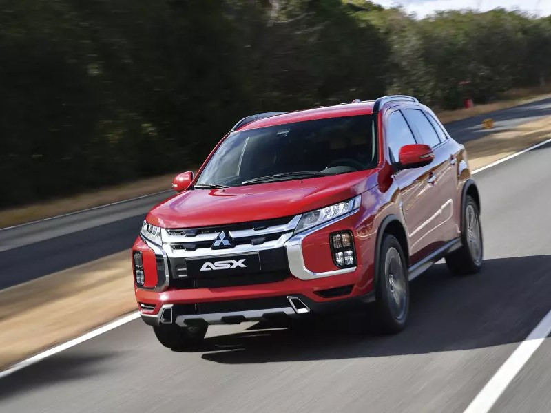 В Россию приехали новые Mitsubishi ASX 1 В Россию приехали новые Mitsubishi ASX