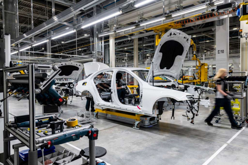 &laquo;Автодом&raquo; приобрел российский завод Mercedes-Benz: но немцы еще могут вернуться