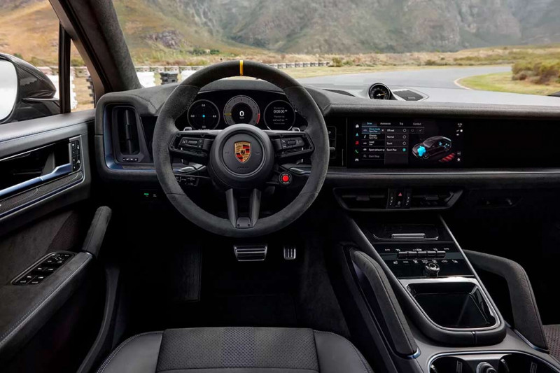 Немцы обновили Porsche Cayenne: все модификации кроссовера стали мощнее