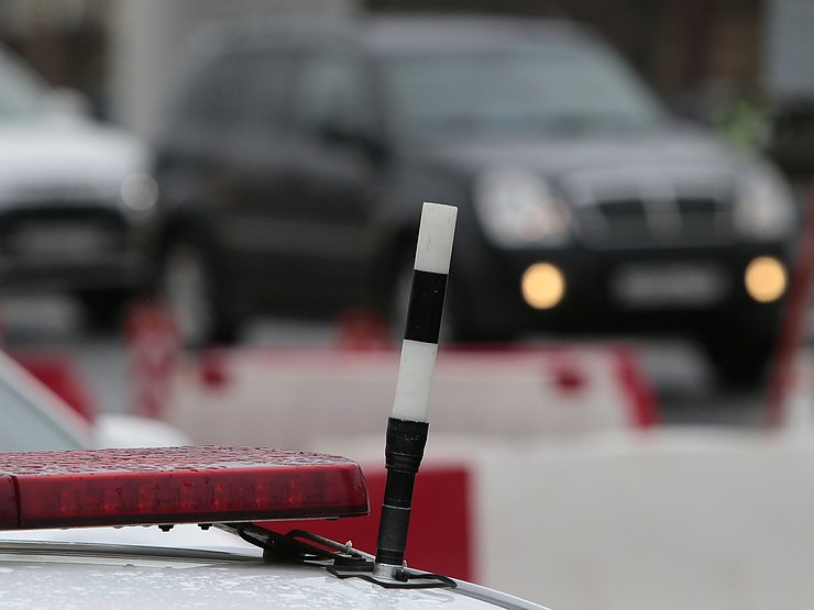 Десятки сотрудников ставропольской ГИБДД подозреваются в незаконной регистрации машин