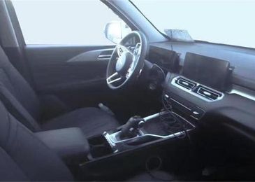 В Китае фотошпионы засекли самую уродливую из новых моделей Haval 3 В Китае фотошпионы засекли самую уродливую из новых моделей Haval