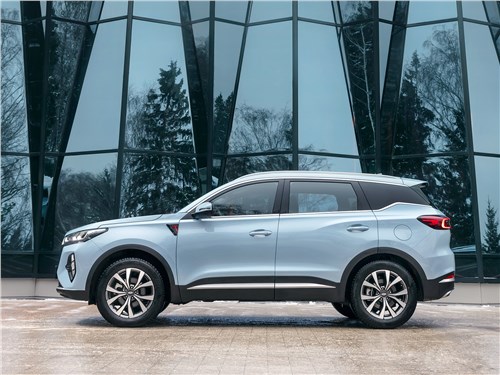 Тест-драйв Chery Tiggo 7 (поколение III) - Умный, красивый и просторный