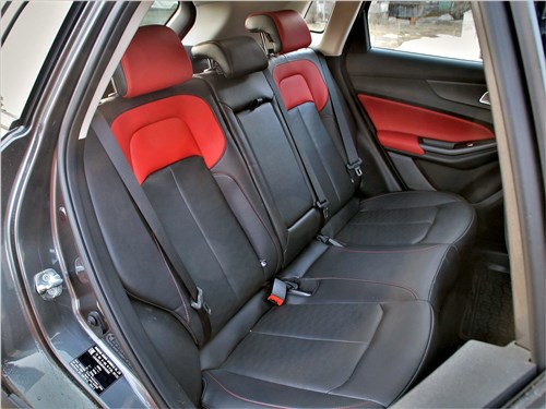 Чем Changan CS55 Plus отличается от остальных китайцев