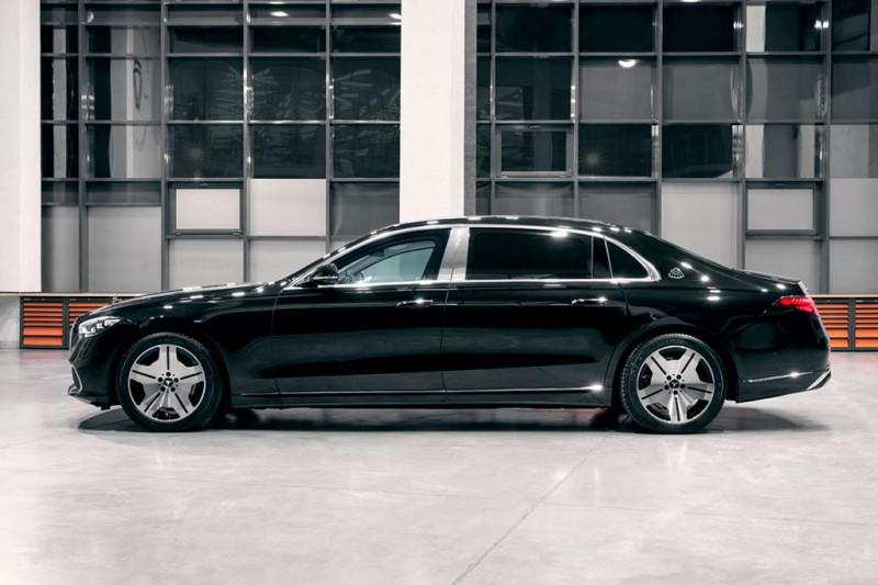 Российские тюнеры представили бронированный вариант лимузина Mercedes-Maybach S 580 4Matic