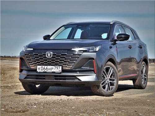 Чем Changan CS55 Plus отличается от остальных китайцев