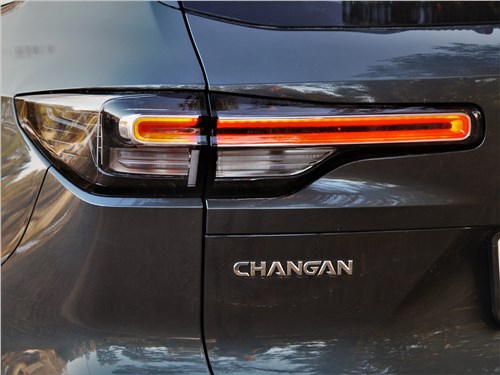 Чем Changan CS55 Plus отличается от остальных китайцев
