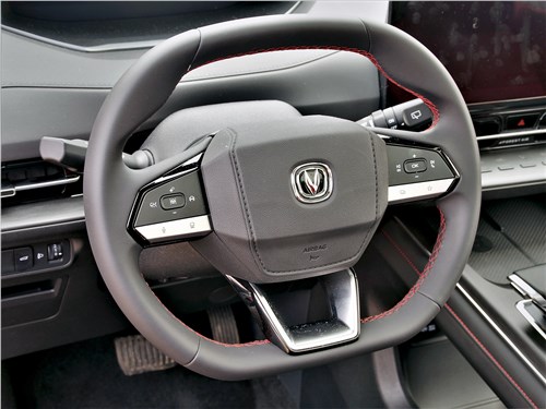 Чем Changan CS55 Plus отличается от остальных китайцев
