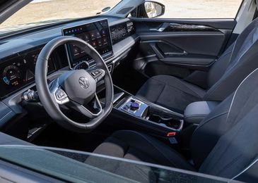Новый Volkswagen Tiguan лишился традиционной ручки КП