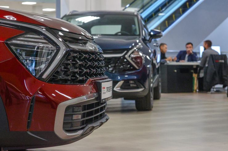 Зачем на самом деле Kia сбегает из России в Казахстан
