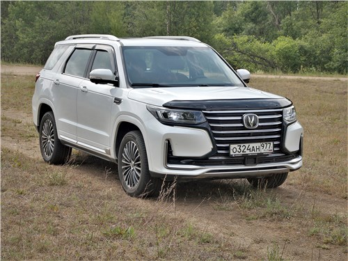 CHANGAN CS95 — большой кроссовер с мощным двигателем. Как себя покажет во внедорожных условиях? Разбираемся!