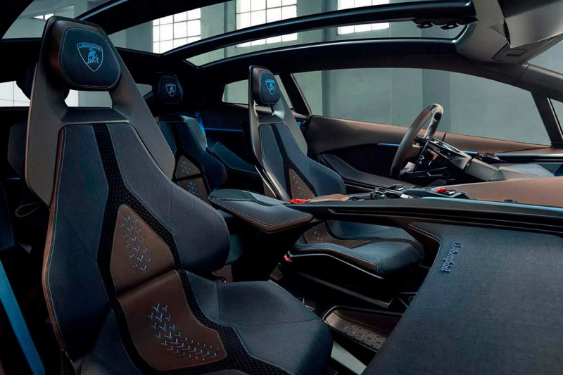 Концептуальный Lamborghini Lanzador: предвестник первого электрокара итальянской марки