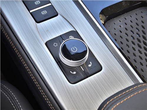 Omoda S5: 1,5-литровый "атмосферник" на 113 л.с. за 2 169 900 рублей. Чем автомобиль заинтересует российского покупателя?&nbsp;Разберемся.