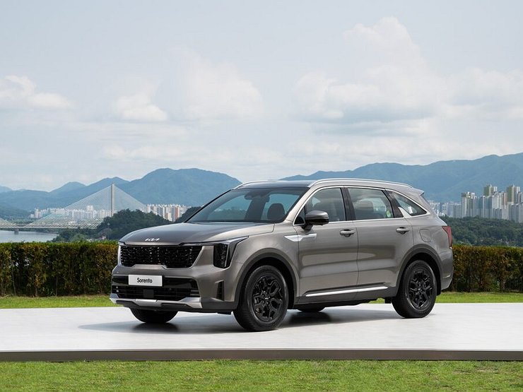 В Корее представили рестайлинговый кроссовер Kia Sorento 1 В Корее представили рестайлинговый кроссовер Kia Sorento
