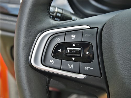 Omoda S5: 1,5-литровый "атмосферник" на 113 л.с. за 2 169 900 рублей. Чем автомобиль заинтересует российского покупателя?&nbsp;Разберемся.