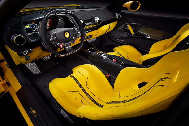 На торги выставлен уникальный &laquo;нарисованный&raquo; экземпляр Ferrari 812 Competizione