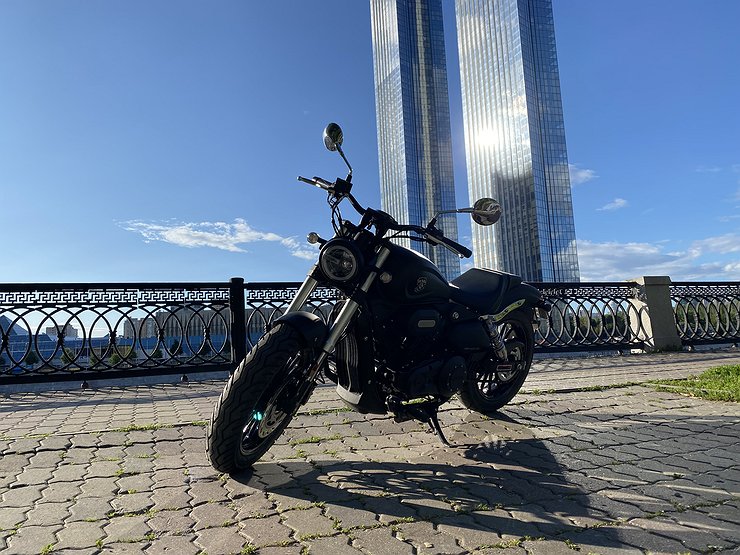 Брутал из Ханчжоу: тест-райд стильного «китайца» Benda Funrider 125