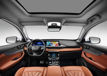 Мягкое с теплым: тест-драйв Chery Tiggo 8 Pro e+