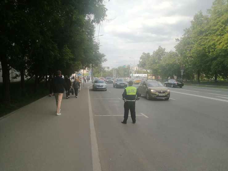 Когда сотрудник ГИБДД может придраться к &laquo;потеющему&raquo; маслом мотору