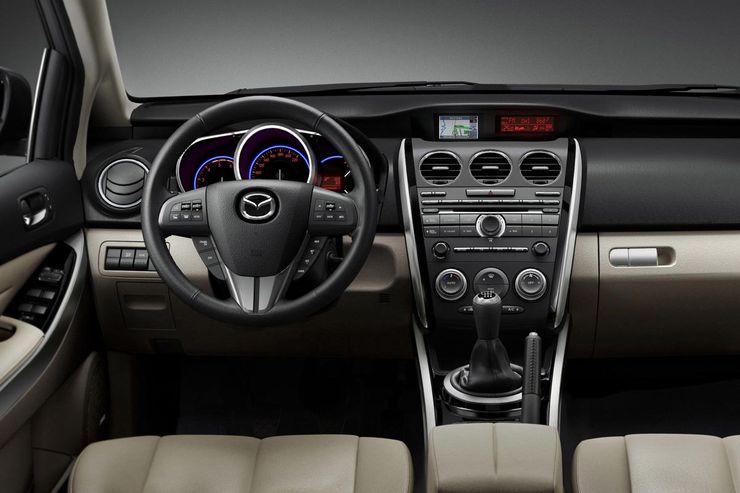 Какой подержанный кроссовер выбрать: Toyota RAV4, Nissan X-Trail или Mazda CX−7 4 Какой подержанный кроссовер выбрать: Toyota RAV4, Nissan X-Trail или Mazda CX−7
