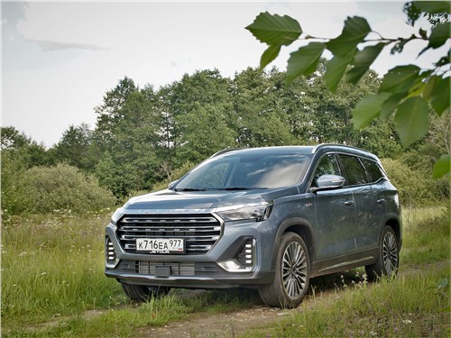 Jetour X90 Plus - главный конкурент Chery Tiggo 7 Pro Max. Как покажет себя 1,6-литровый мотор на 190 л.с.? Какие минусы есть у автомобиля ценой&nbsp;&nbsp;3&nbsp;299&nbsp;900?