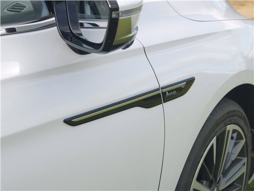 Chery Arrizo 8 лучшая альтернатива Toyota Camry? Стильный салон и 186-сильный мотор с хорошей динамикой. Как себя покажет седан стоимостью 3 509 900 рублей?