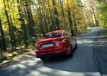 GTие мое: тест-драйв действительно быстрого седана Omoda S5 GT