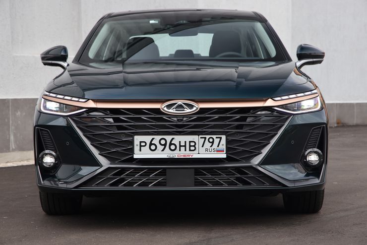 В экстремальных условиях: тест-драйв седана Chery Arrizo 8