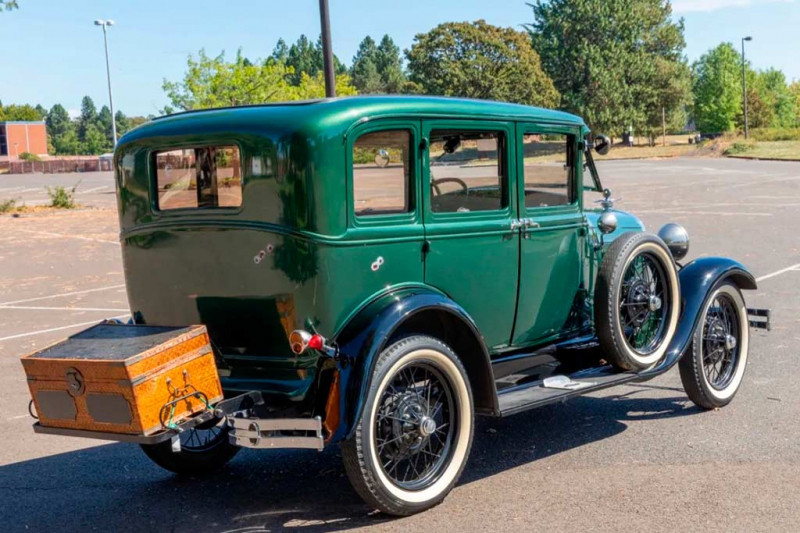Классический седан Ford Model A 1929 года ушел с молотка всего за 1,4 млн рублей